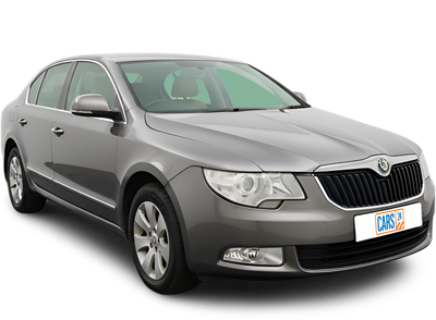 Skoda Superb-img